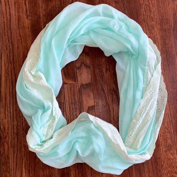 Infinity Scarf - Picture 3 of 3